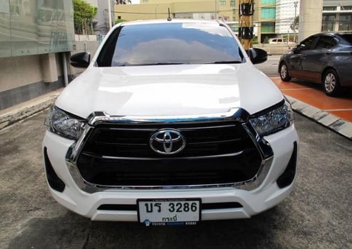 2024 TOYOTA Hilux, 