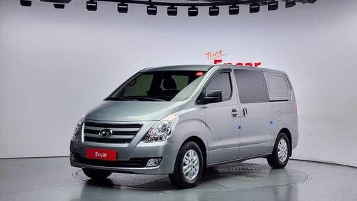 2018 HYUNDAI Grand Starex
