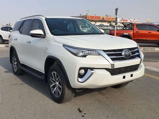 2020 TOYOTA Fortuner