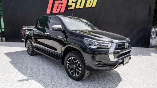 2021 TOYOTA Hilux