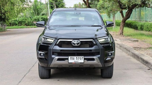 2020 TOYOTA Hilux