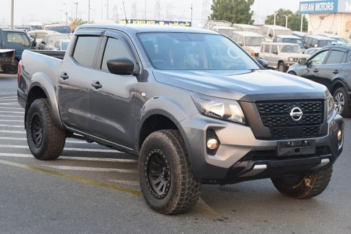 2021 NISSAN Navara