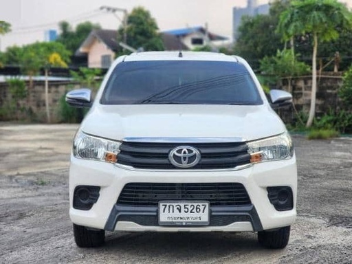 2017 TOYOTA Hilux