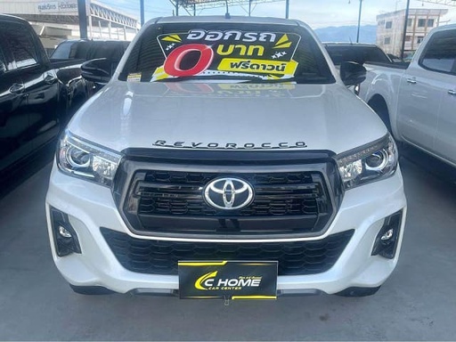 2019 TOYOTA Hilux