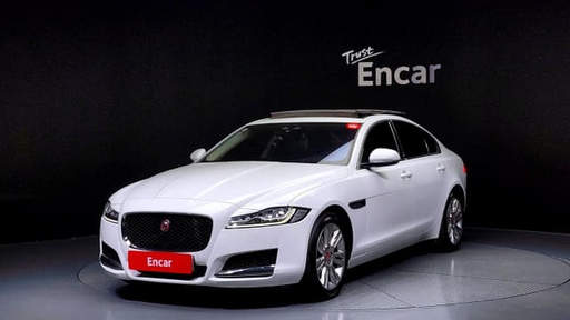2017 JAGUAR XF