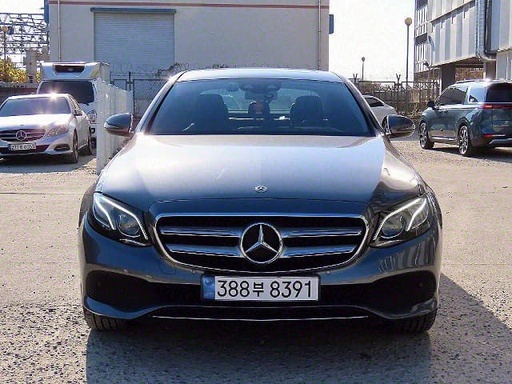 2018 MERCEDES-BENZ E-Class