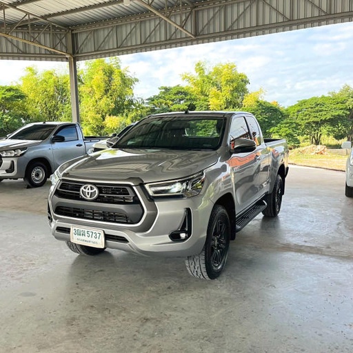 2020 TOYOTA Hilux