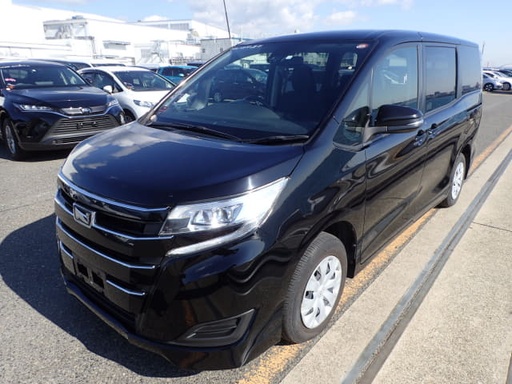 2020 TOYOTA Noah