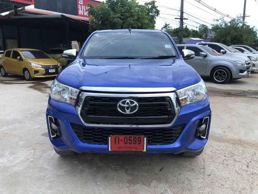 2019 TOYOTA Hilux