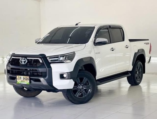 2022 TOYOTA Hilux