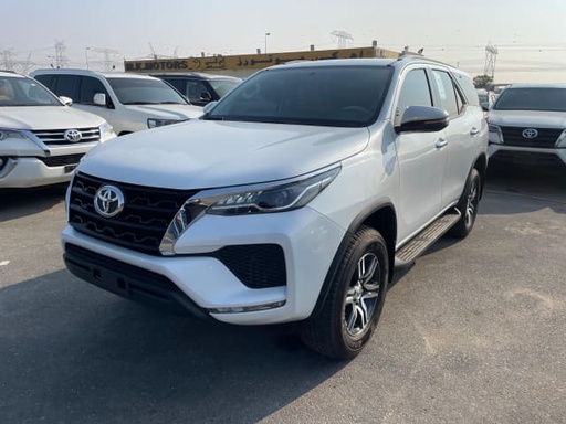 2023 TOYOTA Fortuner