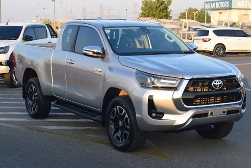 2021 TOYOTA Hilux