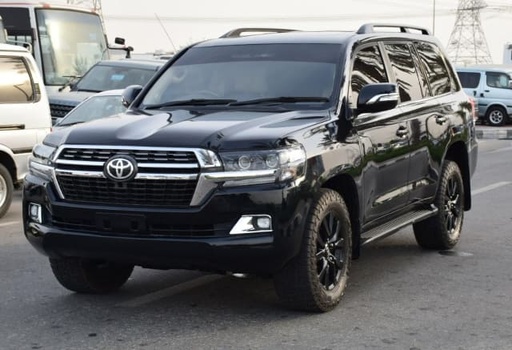 2016 TOYOTA Land Cruiser