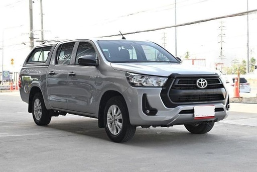 2021 TOYOTA Hilux