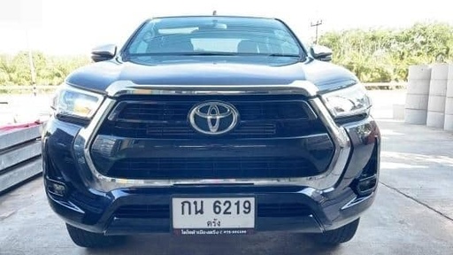 2020 TOYOTA Hilux