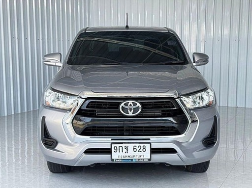 2021 TOYOTA Hilux