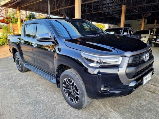 2020 TOYOTA Hilux