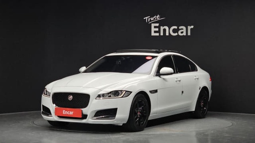2017 JAGUAR XF