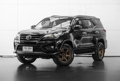 2019 TOYOTA Fortuner, 