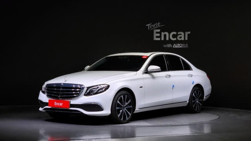 2020 MERCEDES-BENZ E-Class