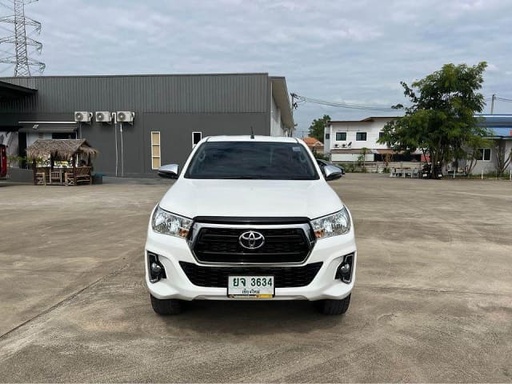 2019 TOYOTA Hilux, 