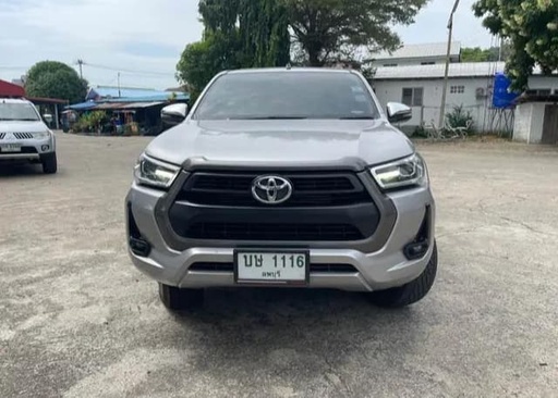 2021 TOYOTA Hilux