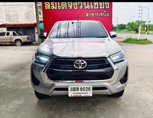 2022 TOYOTA Hilux