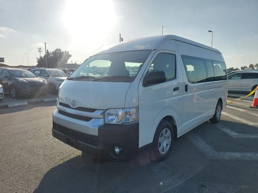 2018 TOYOTA Hiace Commuter