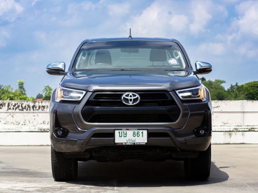 2021 TOYOTA Hilux