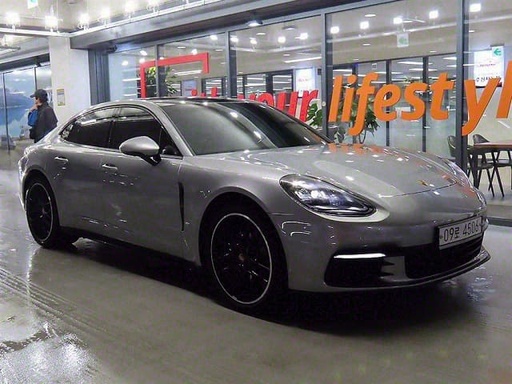 2018 Porsche Panamera