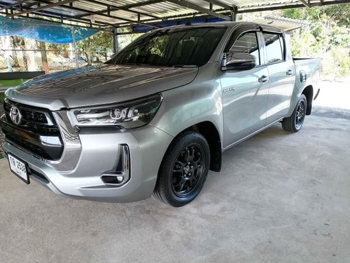 2022 TOYOTA Hilux