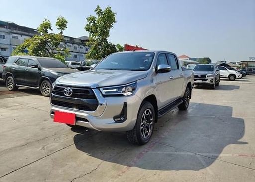 2020 TOYOTA Hilux