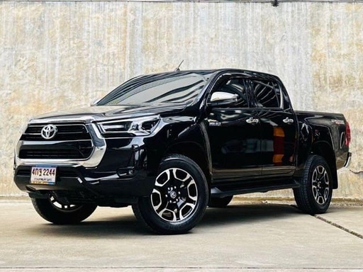 2022 TOYOTA Hilux