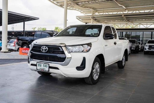 2021 TOYOTA Hilux