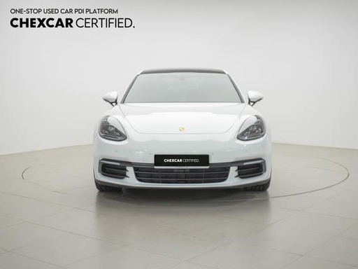 2020 Porsche Panamera