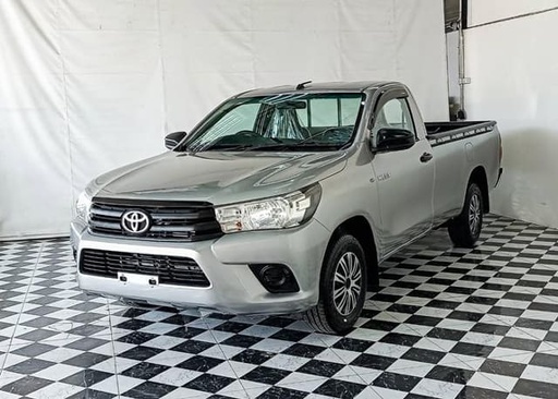 2018 TOYOTA Hilux