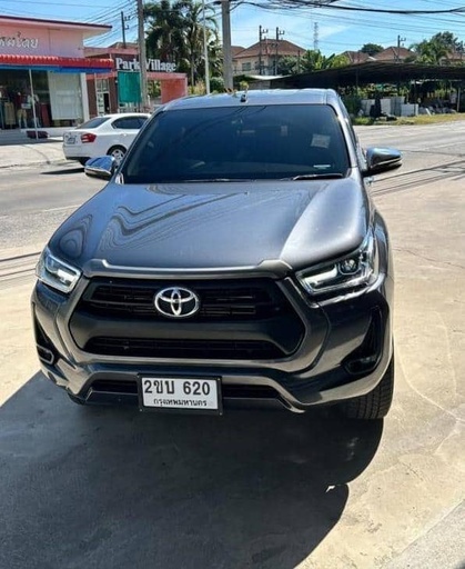 2021 TOYOTA Hilux