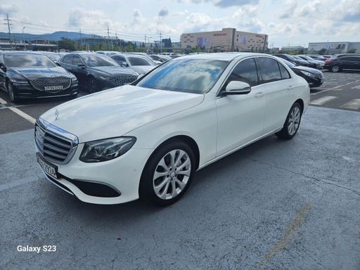 2017 MERCEDES-BENZ E-Class