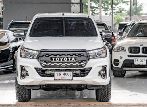 2020 TOYOTA Hilux