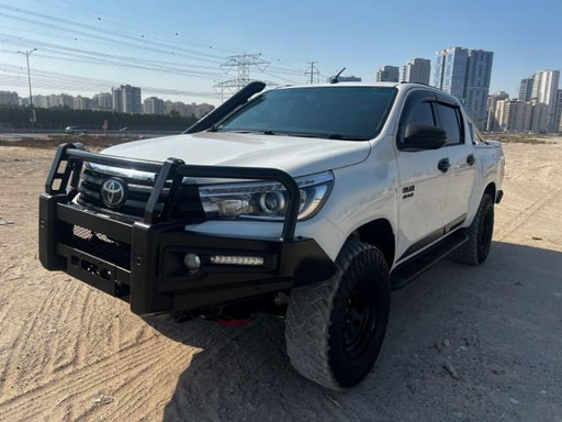 2018 TOYOTA Hilux