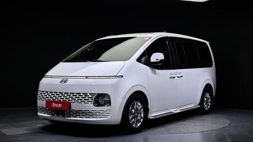 2024 HYUNDAI Staria