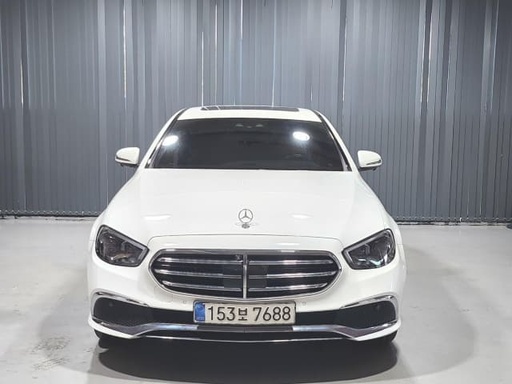 2021 MERCEDES-BENZ E-Class