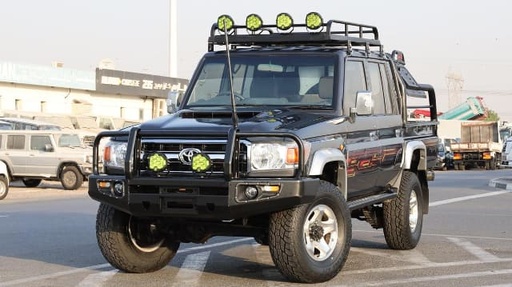 2020 TOYOTA Land Cruiser