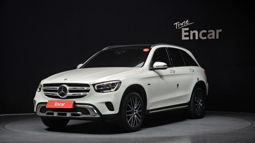 2021 MERCEDES-BENZ GLC-Class, 