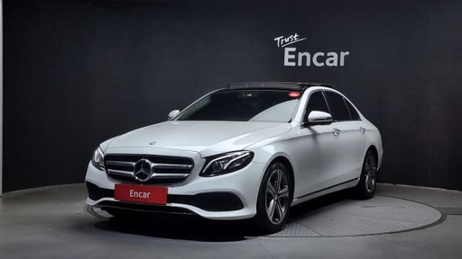 2017 MERCEDES-BENZ E-Class