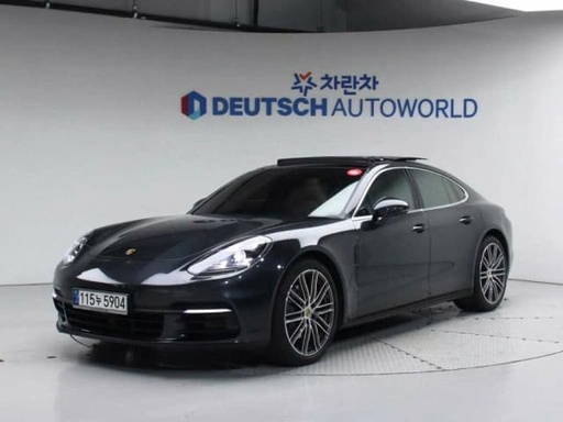 2018 Porsche Panamera, 