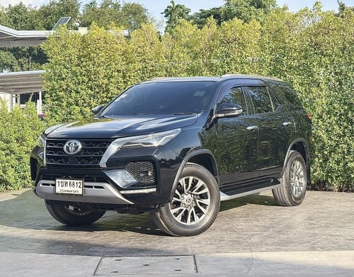 2021 TOYOTA Fortuner