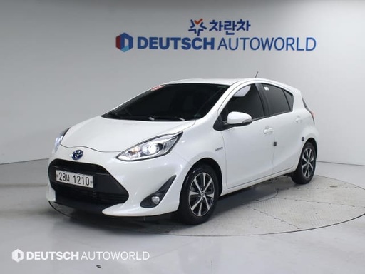 2019 TOYOTA Prius