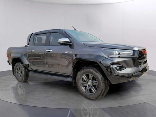 2022 TOYOTA Hilux, 