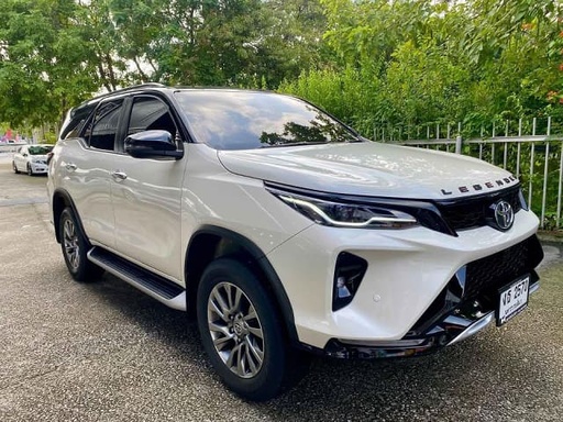 2021 TOYOTA Fortuner